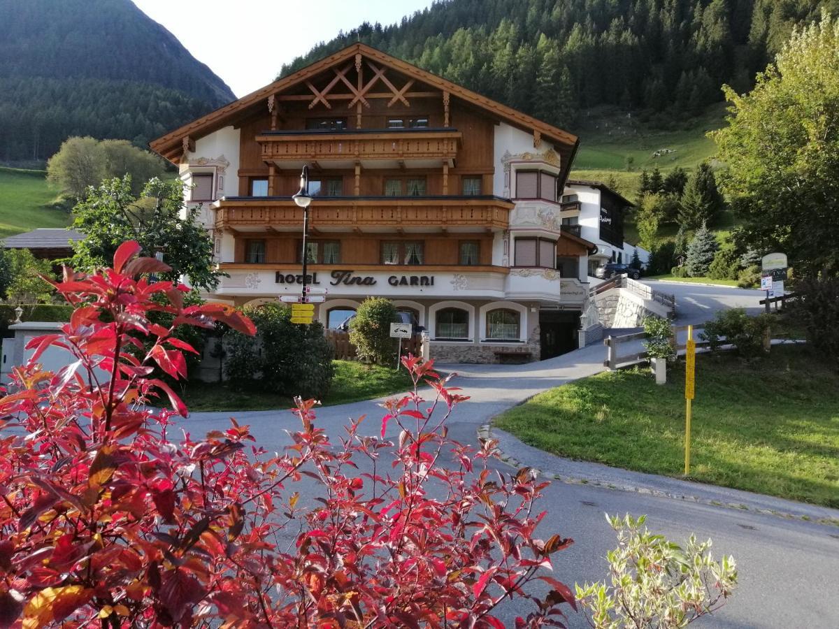 Hotel Garni Apart Tina Ischgl Exteriör bild
